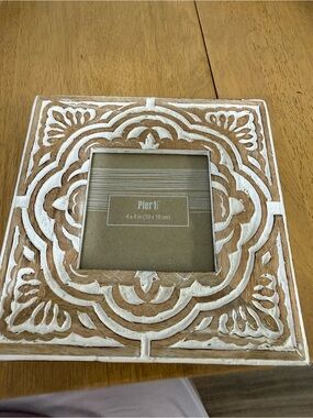 Pier 1  import frame 4X4 frame